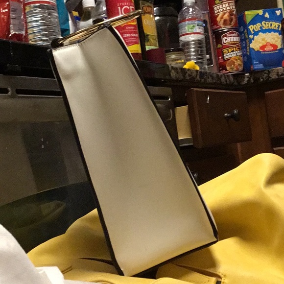 The non leather Acilla by Aldo is in like new condition.  Stores in 5/areas. - Picture 2 of 5